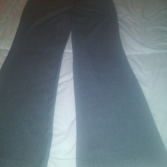 Women's - Picture 2 of 5